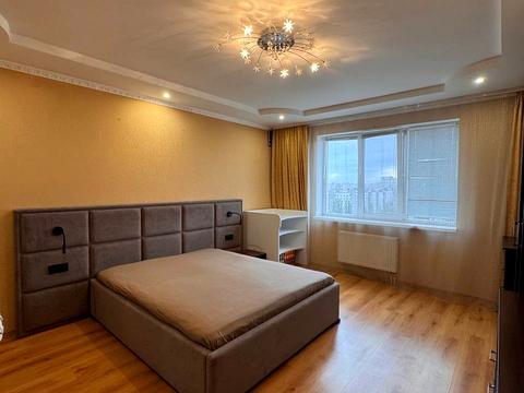 квартира по адресу Героев Днепра ул., 23