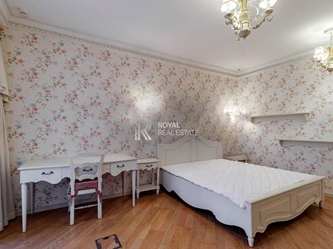 квартира за адресою Інститутська вул., 18