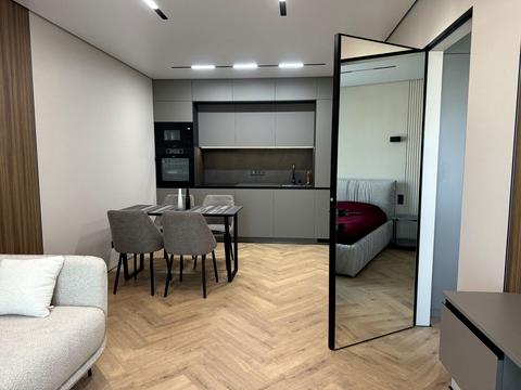 квартира за адресою Михайла Максимовича вул. (Онуфрія Трутенка), 30