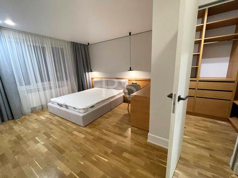 квартира за адресою Роксоляни вул., 43а
