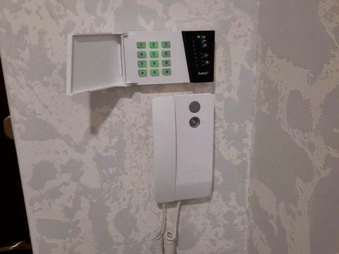 квартира по адресу космічна, 3