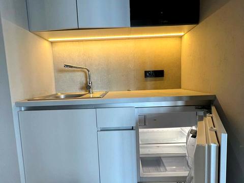 коммерческая по адресу Жилянская ул., 68