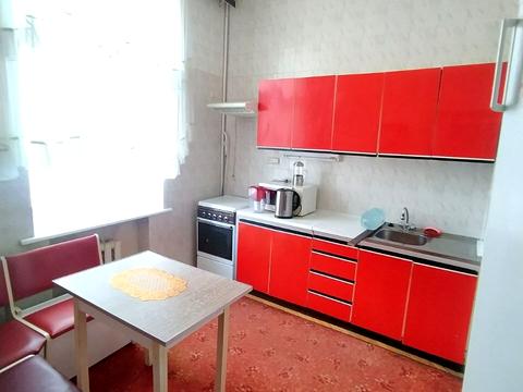 квартира за адресою Князів Острозьких вул. (Московська), 15