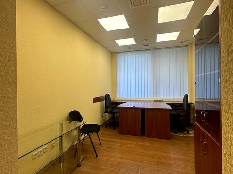 коммерческая по адресу Миколы Бажана просп., 14-А