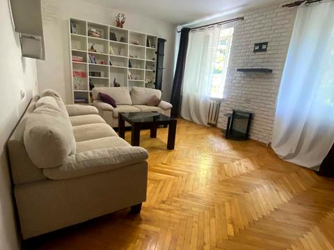 квартира за адресою Київ, Предславинська вул., 14