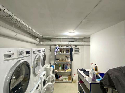 комерційна за адресою Малоголосківська вул., 44