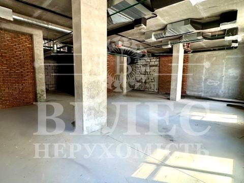 комерційна за адресою Нижній Вал вул., 37