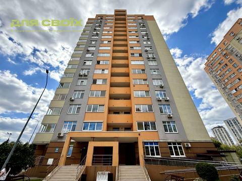 квартира по адресу Любомира Гузара просп. (Космонавта Комарова), 46-Б