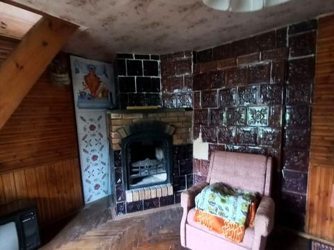 будинок за адресою 4 та лінія