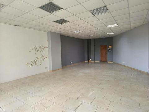 комерційна за адресою Зарічанська вул., 3/1