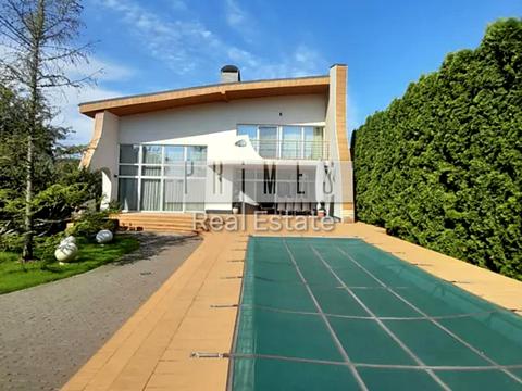 будинок за адресою Нова вул., 9