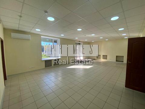 коммерческая по адресу Вацлава Гавела бульв. (Івана Лепсе), 8