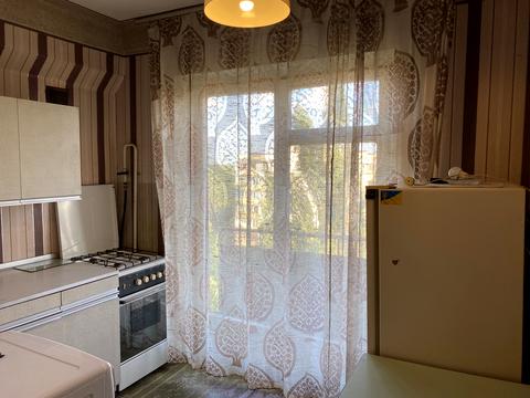 квартира по адресу Ореста Левицкого ул. (Академіка Курчатова), 25/37