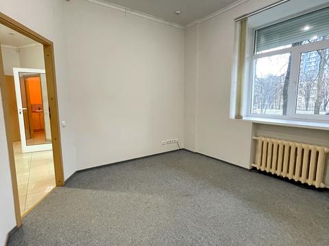 комерційна за адресою Дмитра Дорошенка вул. (Чигоріна), 49