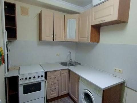 квартира за адресою Ореста Левицького вул. (Академіка Курчатова), 19