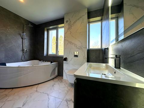 будинок за адресою Садова