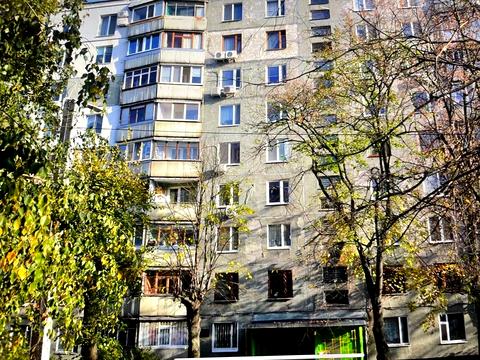 квартира по адресу Михаила Семенко, 33