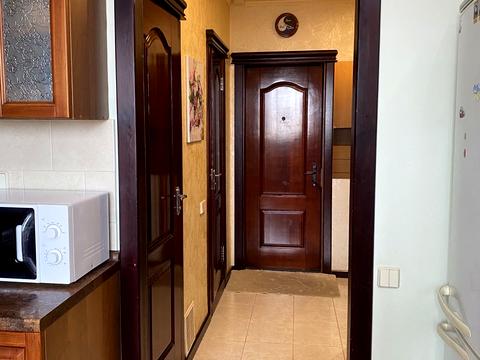 квартира за адресою Вахтанга Кікабідзе вул. (Булгакова), 8