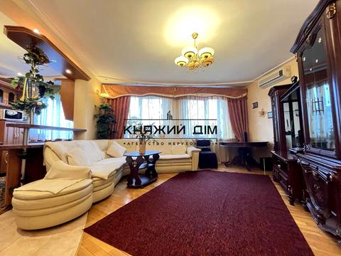 квартира за адресою Київ, Микільсько-Слобідська вул., 2-Б