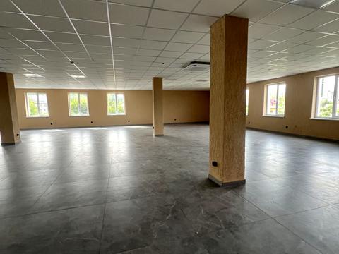 комерційна за адресою Івана Сірка вул., 11б