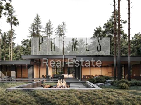 дом по адресу Плютовская ул.