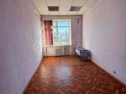 коммерческая по адресу Межигорская ул., 82-А