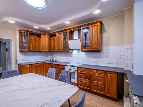 квартира за адресою Миколи Бажана просп., 10