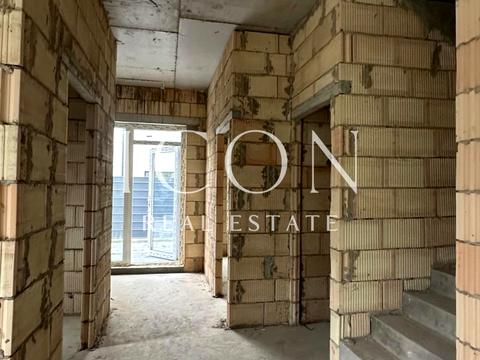 будинок за адресою Квітнева вул.