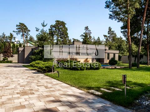 будинок за адресою Столичне шосе