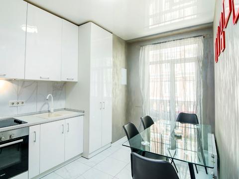 квартира за адресою Дмитра Луценка вул. (Крейсера "Аврора"), 14-А