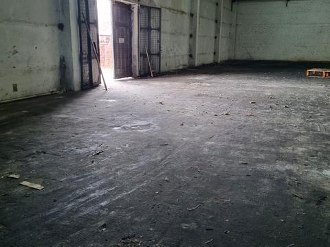 комерційна за адресою Запасна вул., 7