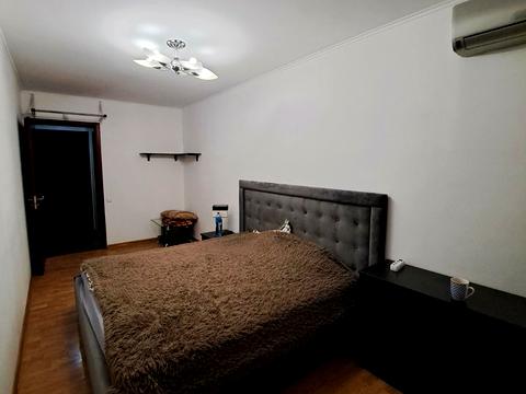 квартира за адресою вул. Лазурна, 4