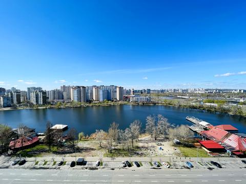 квартира по адресу Ревуцкого ул., 5