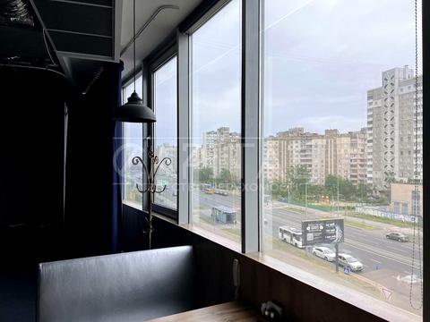 комерційна за адресою Милославська вул., 6