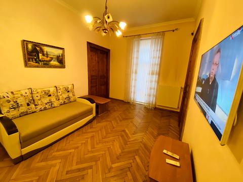 квартира по адресу Поповича ул., 7