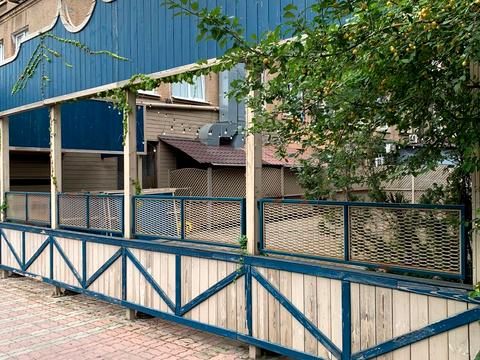 комерційна за адресою Одеса, 10 Квітня пл., 1