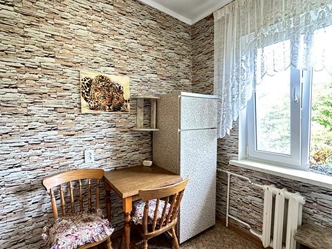 квартира по адресу Космонавтов ул., 27/1