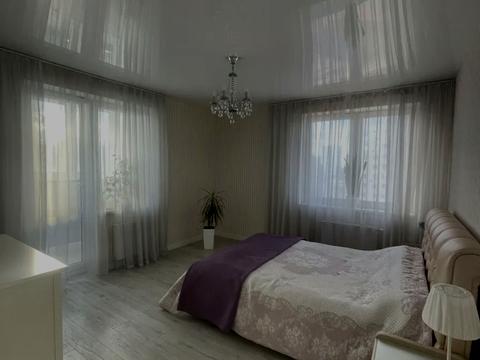 квартира за адресою Академіка Глушкова просп., 9-Д