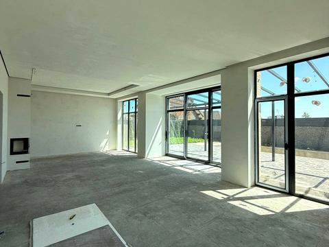 будинок за адресою Лугова вул.