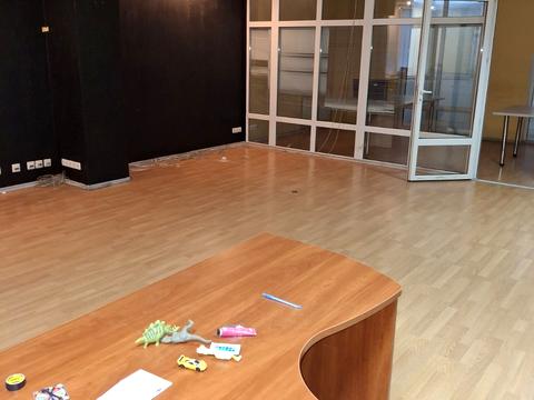комерційна за адресою Сергія Подолинського вул. (Благоєва), 31-Б