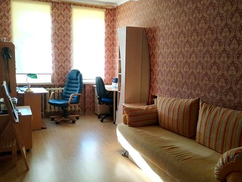 квартира за адресою Алана Шепарда вул. (Суворова)