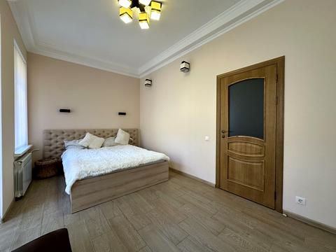 квартира за адресою Бессарабська пл., 7б