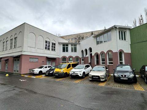 комерційна за адресою Герцена вул., 35В