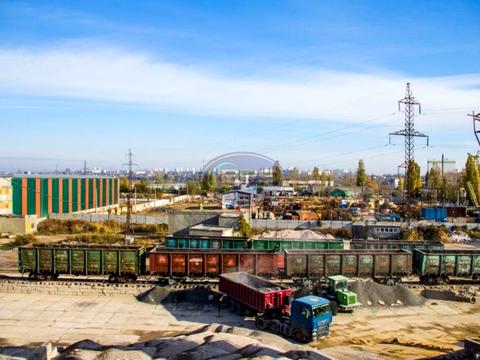 комерційна за адресою 2-га Локомотивна вул., 36