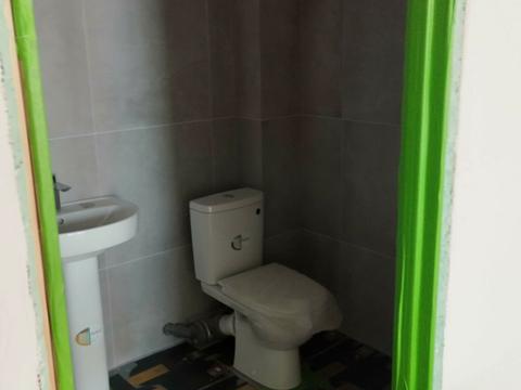 комерційна за адресою Житецького вул., 2
