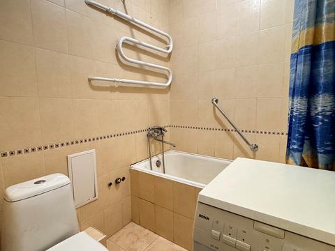 квартира за адресою Новодарницька вул., 23/7