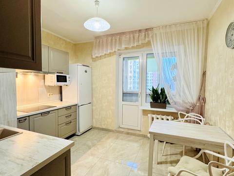квартира по адресу Олены Пчилки ул., 4