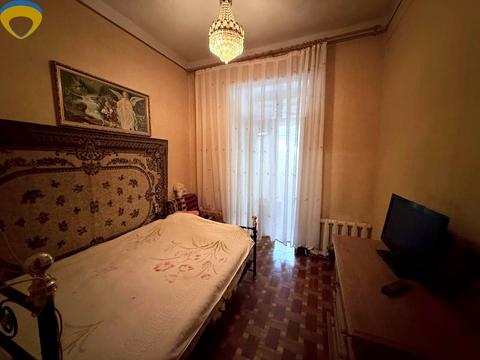 квартира по адресу Фабричная ул., 2/4