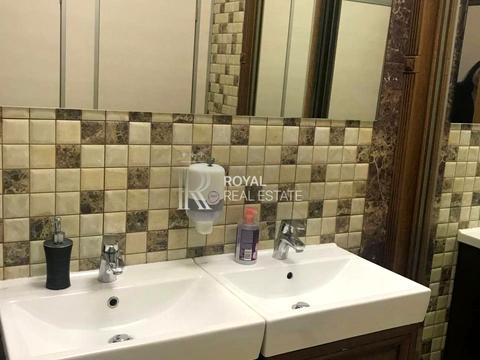 коммерческая по адресу Леси Украинки бульв., 7-Б