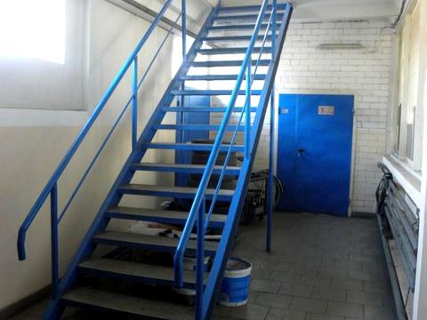 комерційна за адресою Автомобільна вул., 8А